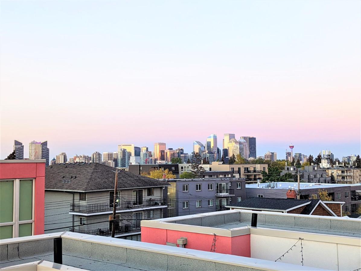 Monki Di Executive Suites - Glas - Luxury Inner City Home 3 Min To Downtown W Private Rooftop Patio Fireplace YYC Esterno foto